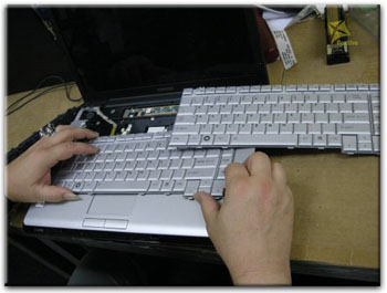 Ремонт клавиатуры ноутбука в Омске