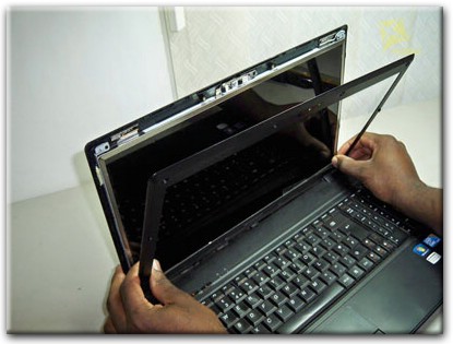 Замена экрана ноутбука Lenovo в Омске