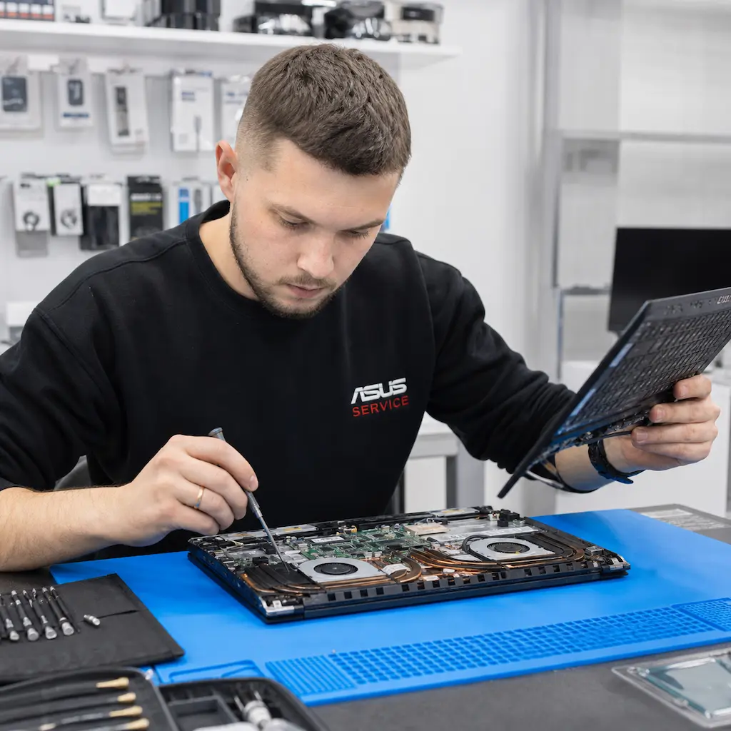 заменить клавиатуру на ноутбуке Asus в Омске
